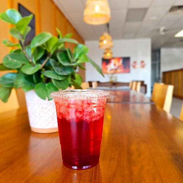 Pomegranate Lychee Green Tea.